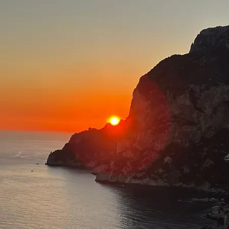 Appartamento Roberhouse Tragara 37 *