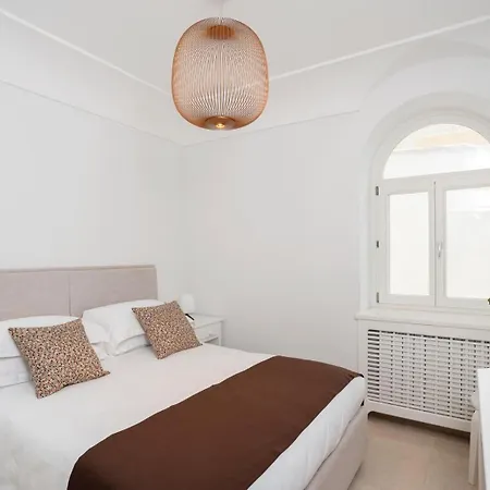 Apartment Roberhouse Tragara 37 Capri