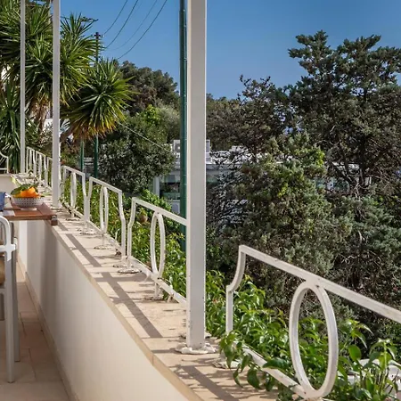 Apartment Roberhouse Tragara 37 Capri